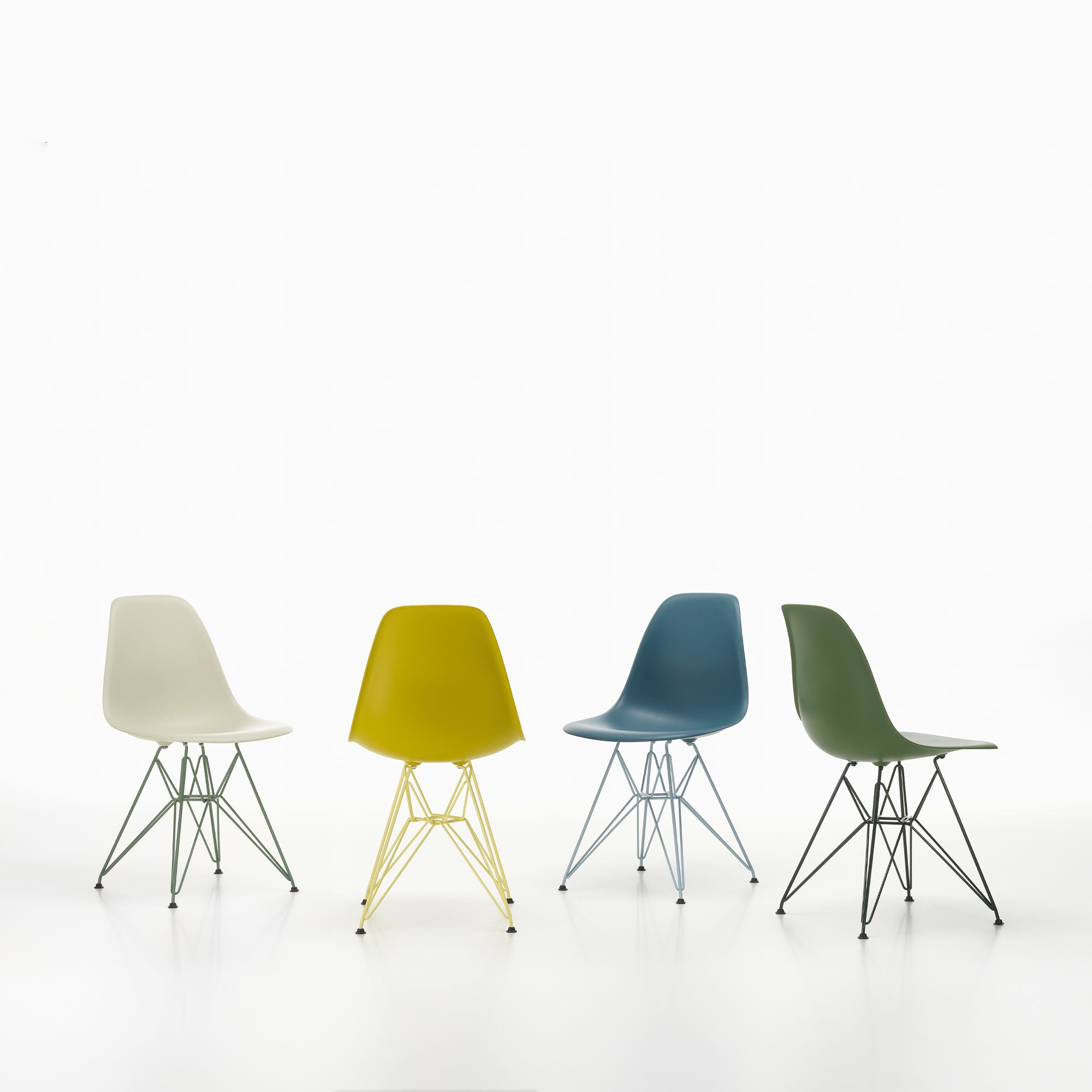 Eames Plastic RE DSR scaun cu bază colorată