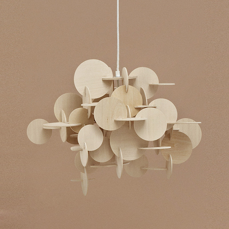 Bau, o lampă suspendată DIY produsă de Normann Copenhagen