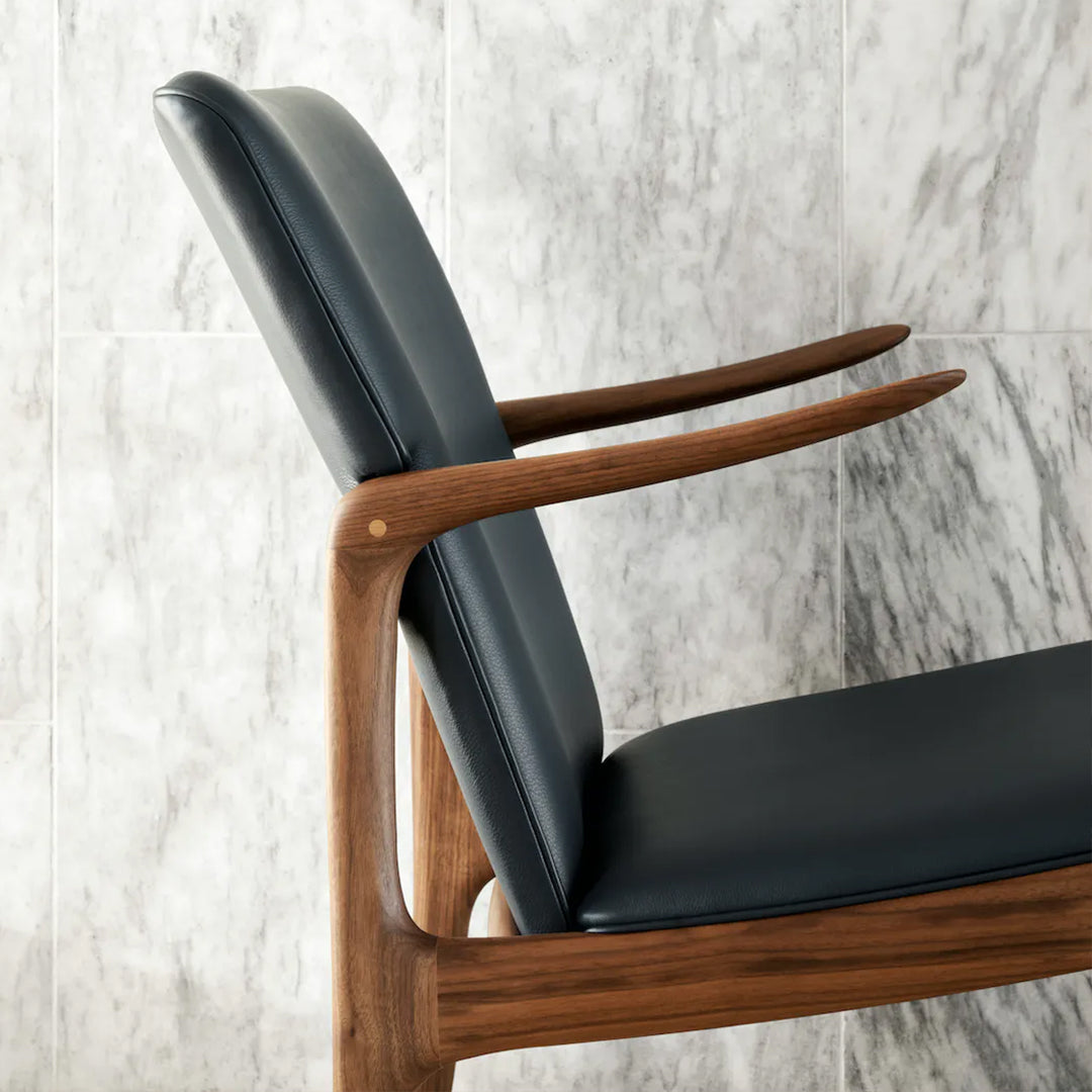 OW124 Beak Chair, fotoliu