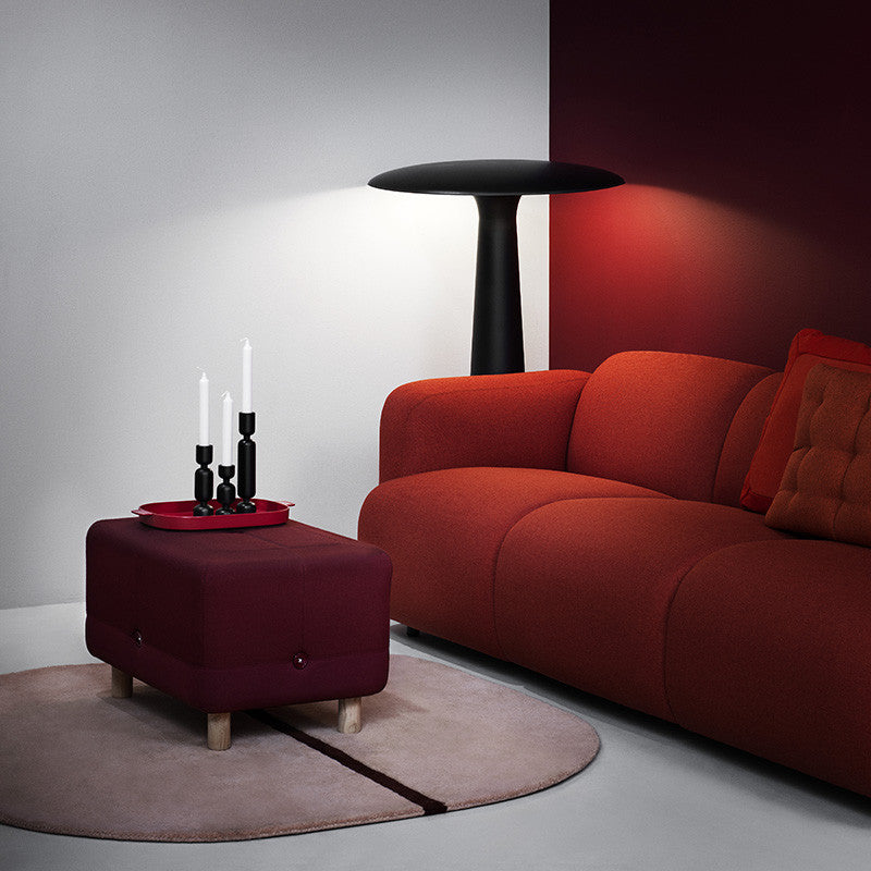 Swell, o canapea cu 3 locuri produsă de Normann Copenhagen