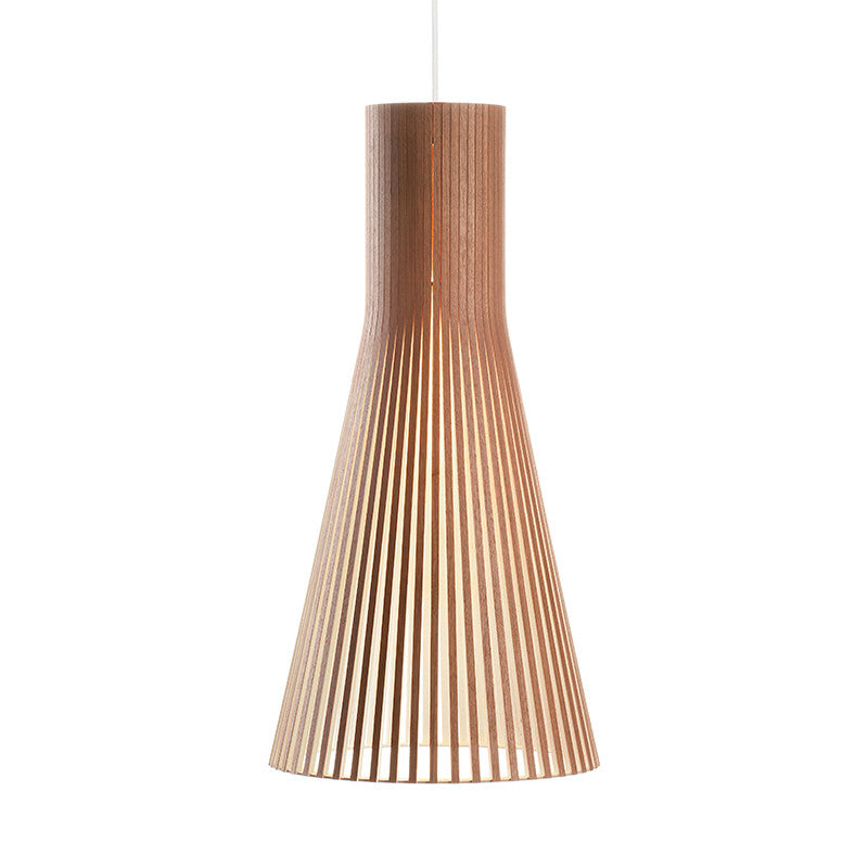 Lampa Secto 4200 produsă de Secto Design (nuc)